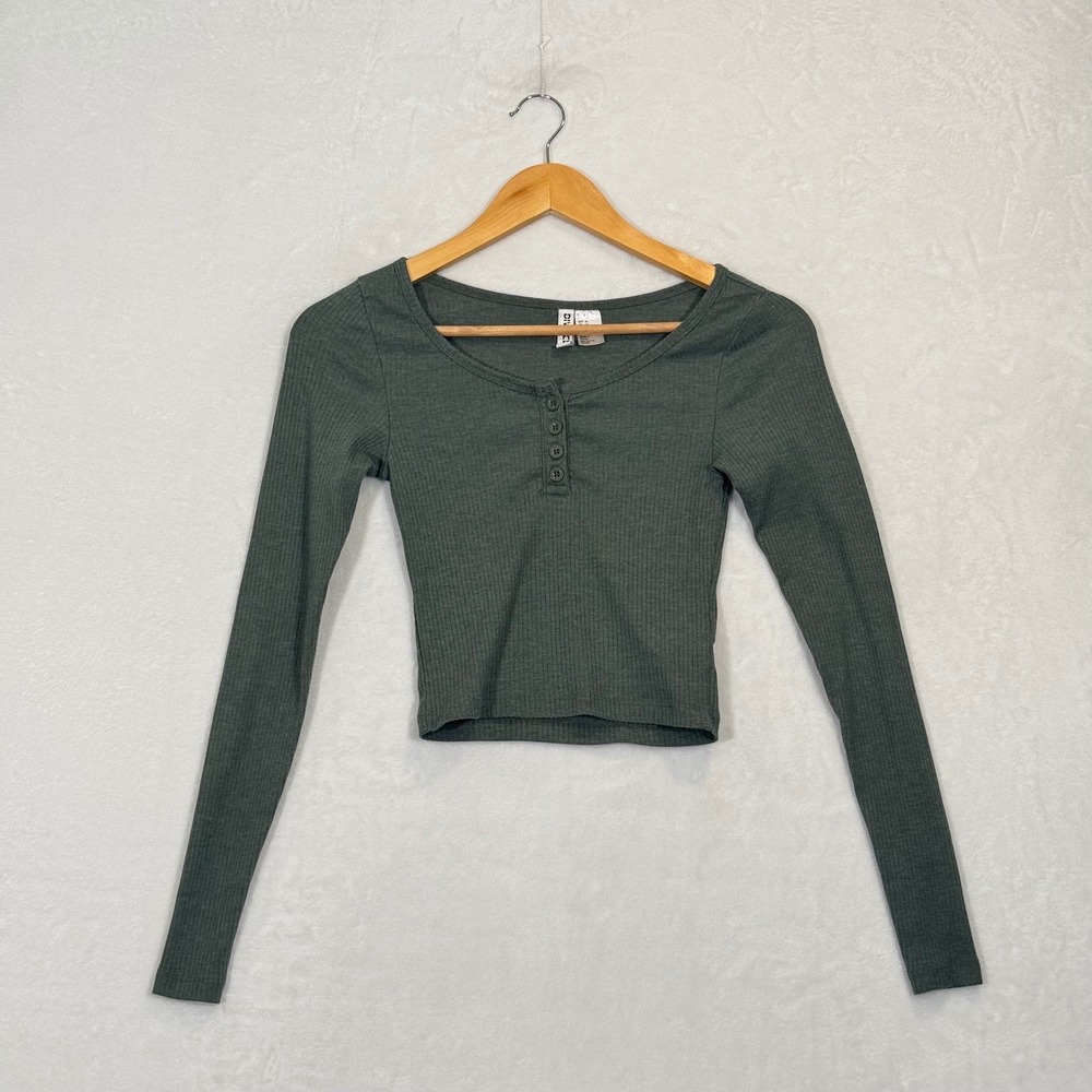 H&M Divided Dark Green Ribbed Henley Long Sleeve Crop Top XS